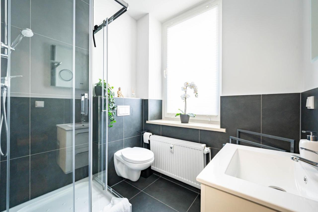 Apartmento Blue Magdeburg - Zentral - Wifi - Netflix Bagian luar foto