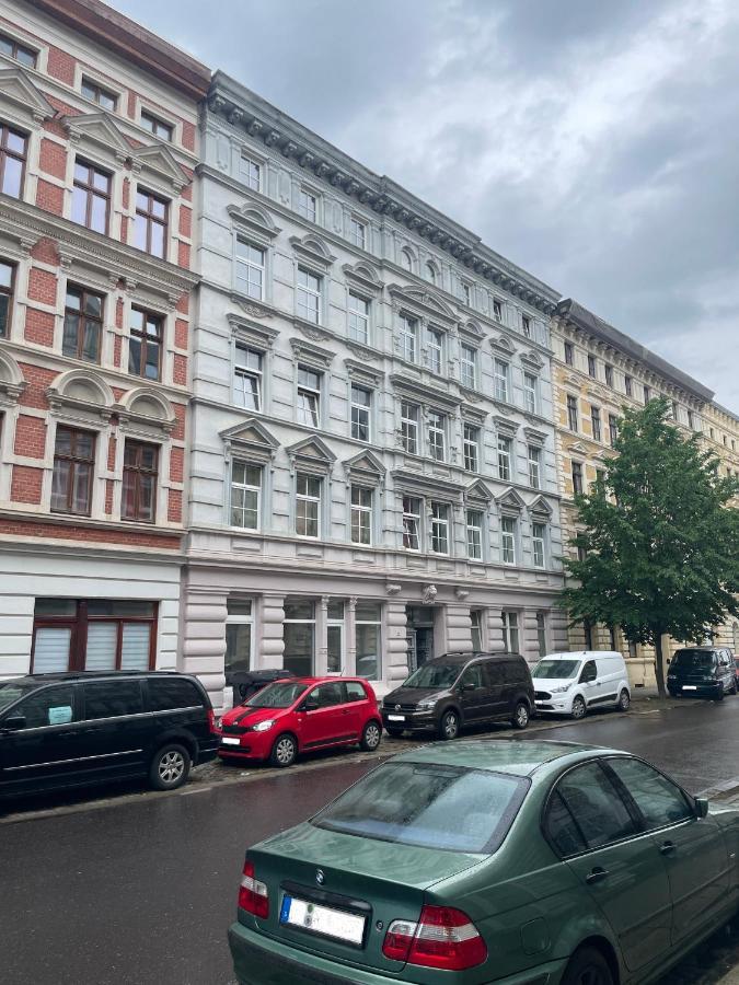 Apartmento Blue Magdeburg - Zentral - Wifi - Netflix Bagian luar foto